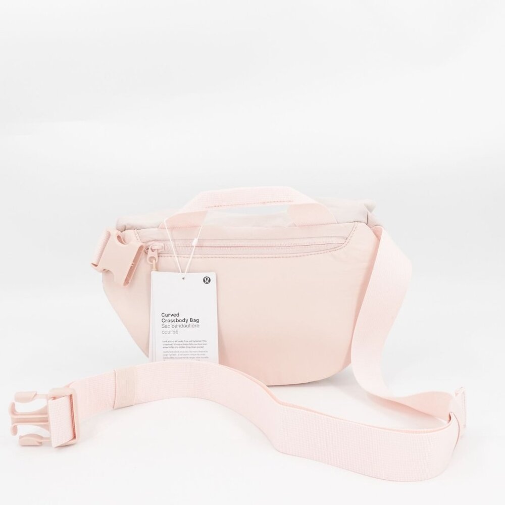 NWT - Lululemon Curved Crossbody 3L Pink OS - Picture 14 of 14